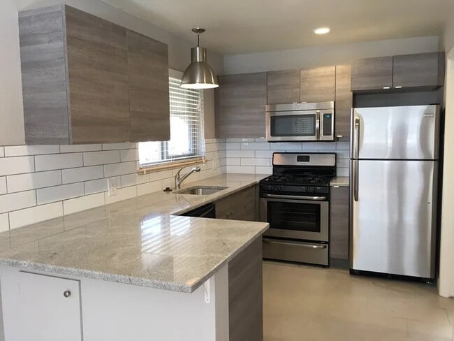 South Logan in Denver, CO - Building Photo - Building Photo