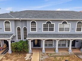 963 E Main St in Haines City, FL - Building Photo