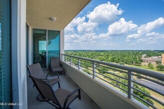 2060 Beach Blvd, Unit 1408 in Biloxi, MS - Building Photo - Building Photo