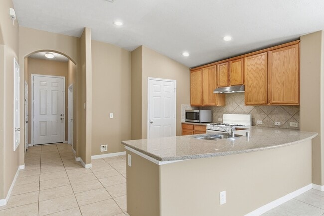 1502 Stonehedge Bend Dr in Houston, TX - Building Photo - Building Photo