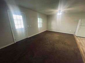 6961 State Hwy 64 in Ben Wheeler, TX - Building Photo - Building Photo