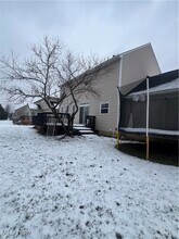 654 Brookwood Ct in Northfield, OH - Building Photo - Building Photo