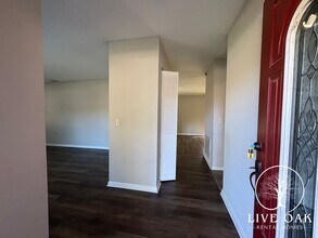 714 Hemingway Dr in Hinesville, GA - Building Photo - Building Photo