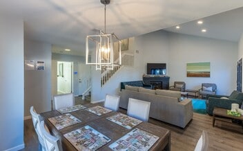 7642 Goode St in San Diego, CA - Building Photo - Building Photo