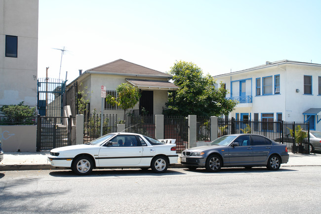 955 S Berendo St in Los Angeles, CA - Building Photo - Building Photo