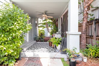 27 NE 49th St in Miami, FL - Foto de edificio - Building Photo