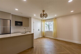731 6th St in Miami Beach, FL - Building Photo - Building Photo