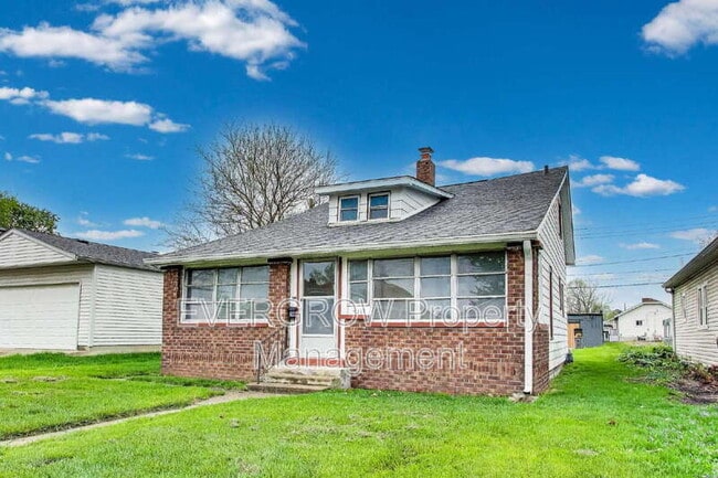 4217 E 11th St in Indianapolis, IN - Building Photo - Building Photo