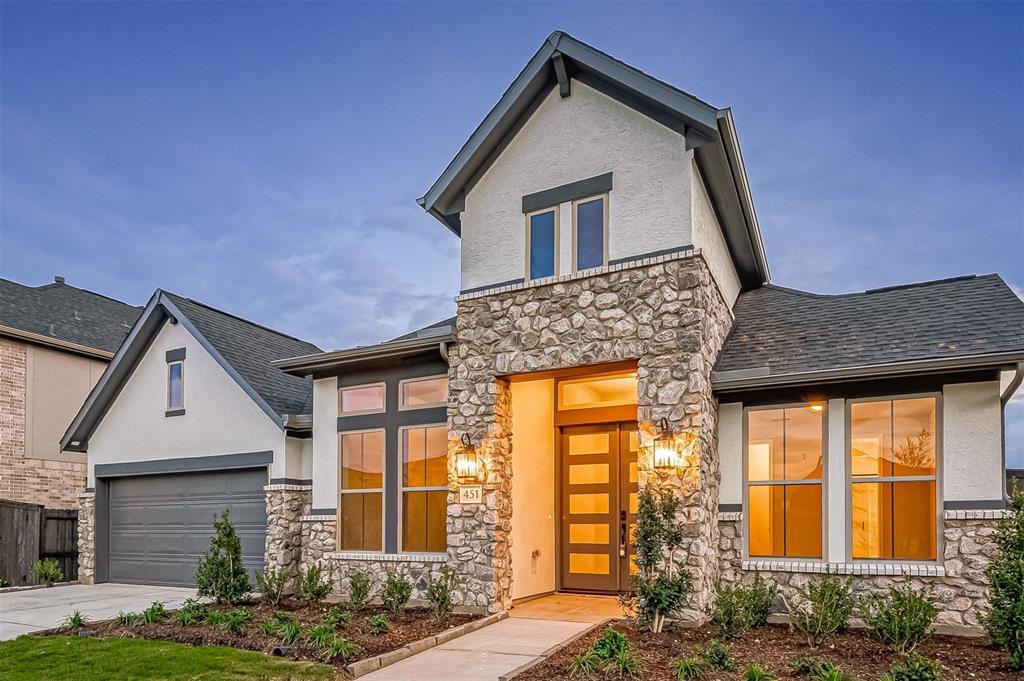 451 Papershell Path in Richmond, TX - Building Photo