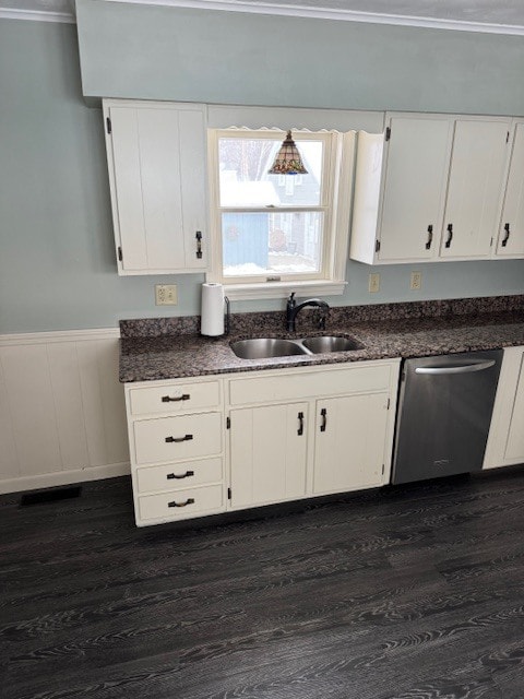 94 Old Point Ave in Madison, ME - Foto de edificio - Building Photo