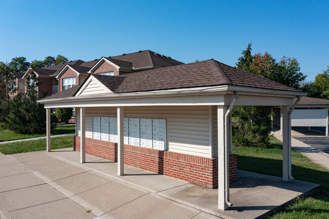 The Cedars at Rivers Bend in South Lebanon, OH - Building Photo - Building Photo