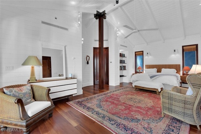 property at 795 18th Ave S