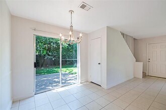 9221 Vogue Ln in Houston, TX - Building Photo - Building Photo
