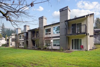 31500 33rd Pl SW, Unit L103 in Federal Way, WA - Foto de edificio - Building Photo