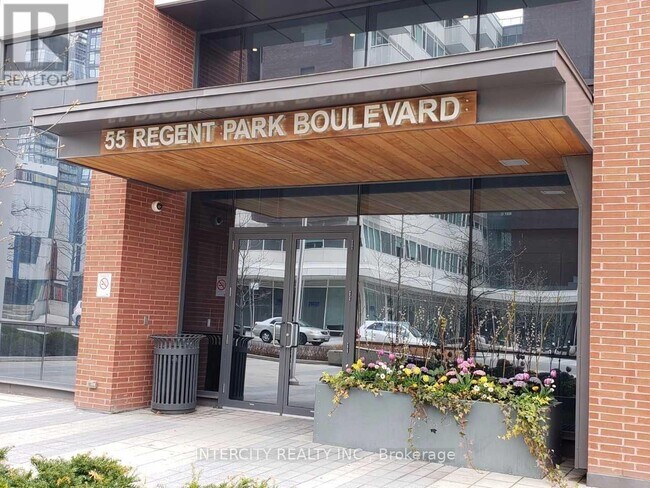 55-1455 Regent Park Blvd in Toronto, ON - Building Photo - Building Photo
