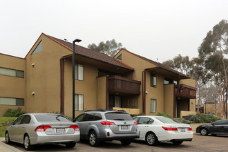 Mesa Apartment Campus in La Jolla, CA - Building Photo - Building Photo