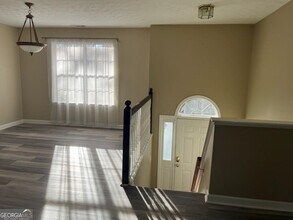 5045 Old Orr Rd in Flowery Branch, GA - Building Photo - Building Photo