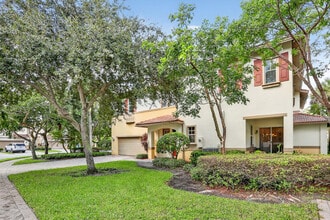 6012 NW 116th Dr in Coral Springs, FL - Building Photo - Building Photo