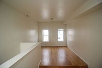 127 N Port St photo'