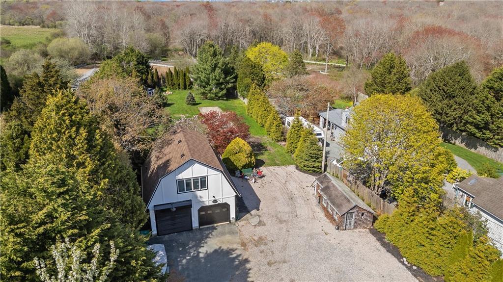 202 Old Mill Ln in Portsmouth, RI - Building Photo
