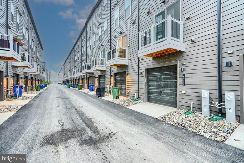 2603 Light St in Baltimore, MD - Building Photo