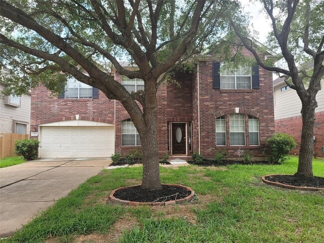 2423 Waterwood Dr in Sugar Land, TX - Building Photo - Building Photo