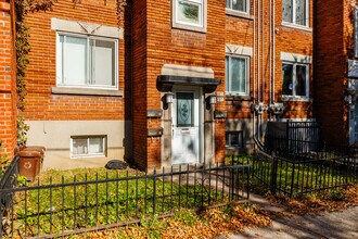 1869A De Villiers Rue in Montréal, QC - Building Photo - Building Photo