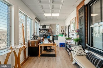 305 S Walnut St in West Chester, PA - Building Photo - Building Photo