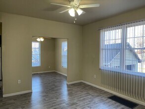 38 E Beardsley Ave in Champaign, IL - Building Photo - Building Photo