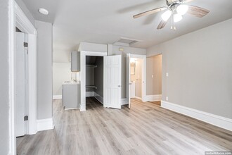 907 Jackson St in Oshkosh, WI - Building Photo - Building Photo