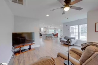 10 N Rockview Dr in Greenville, SC - Building Photo - Building Photo
