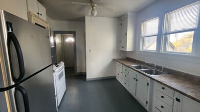 2108 W 5th St in Duluth, MN - Building Photo - Building Photo