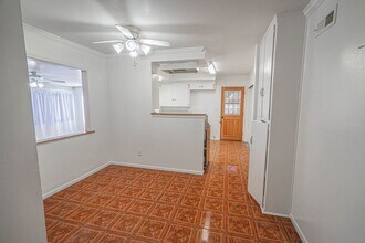 14848 Strathern St in Los Angeles, CA - Building Photo - Building Photo