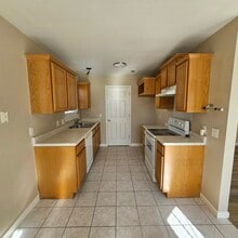 2505 SW Choctaw St in Bentonville, AR - Building Photo - Building Photo