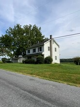 685 Dry Wells Rd in Quarryville, PA - Building Photo - Building Photo