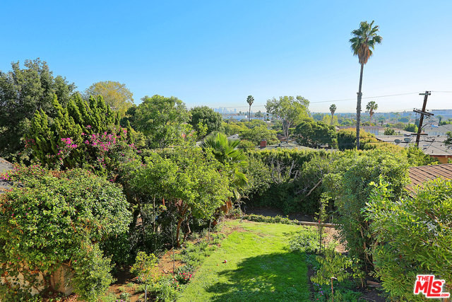 1904 Preuss Rd in Los Angeles, CA - Building Photo - Building Photo