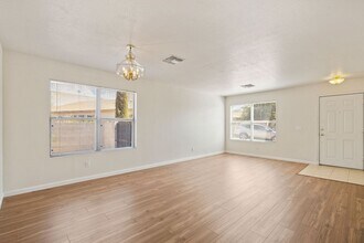 10195 E Sunset Meadow Pl in Tucson, AZ - Building Photo - Building Photo