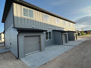 4095 S Lone Pne Wy in Meridian, ID - Building Photo - Building Photo