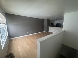 1152 Faulkner in Troy, MI - Building Photo