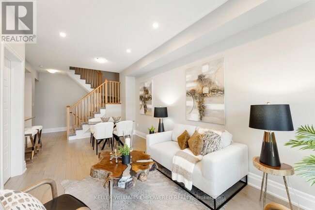 property at 7 Delano Wy
