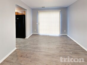 12435 Shelly Pines Dr in Charlotte, NC - Foto de edificio - Building Photo