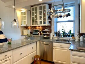 62 Commonwealth Ave, Unit 8 in Boston, MA - Building Photo - Building Photo