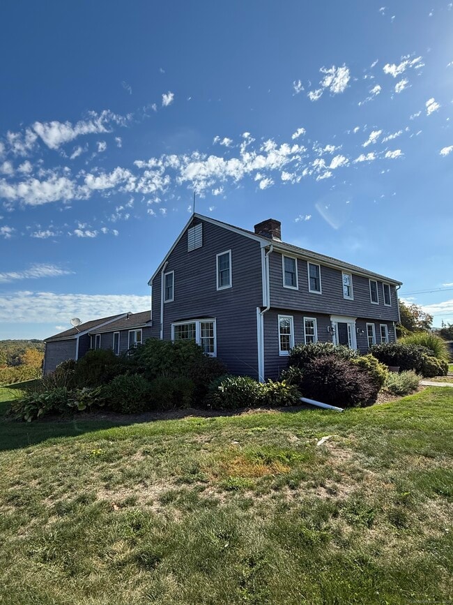 295 Matson Hill Rd in Glastonbury, CT - Building Photo - Building Photo
