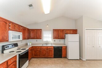 6903 Wrenwood Dr in Horn Lake, MS - Building Photo - Building Photo