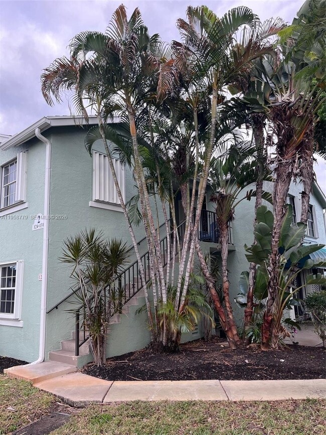 property at 125 Waterside Dr