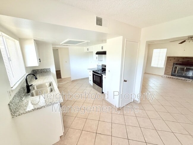 property at 5390 N Salinas Ave