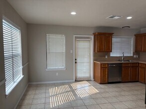 6802 Anvil Dr in Corpus Christi, TX - Building Photo - Building Photo