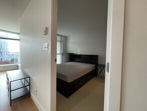 8068 Westminster Hwy in Richmond, BC - Building Photo - Building Photo