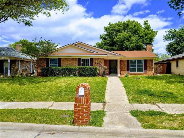 2405 Creekdale Dr in Garland, TX - Building Photo