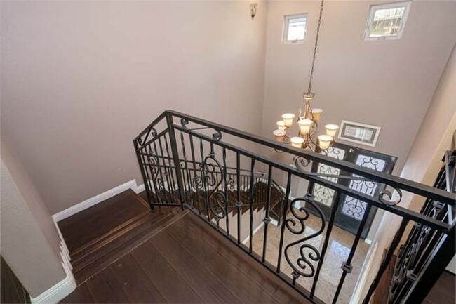 9439 Eucalyptus St in Spring Valley, CA - Foto de edificio - Building Photo